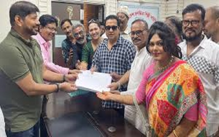 শিল্পী সমিতির নির্বাচন: সরে গিয়েও হাজির বাপ্পারাজ!